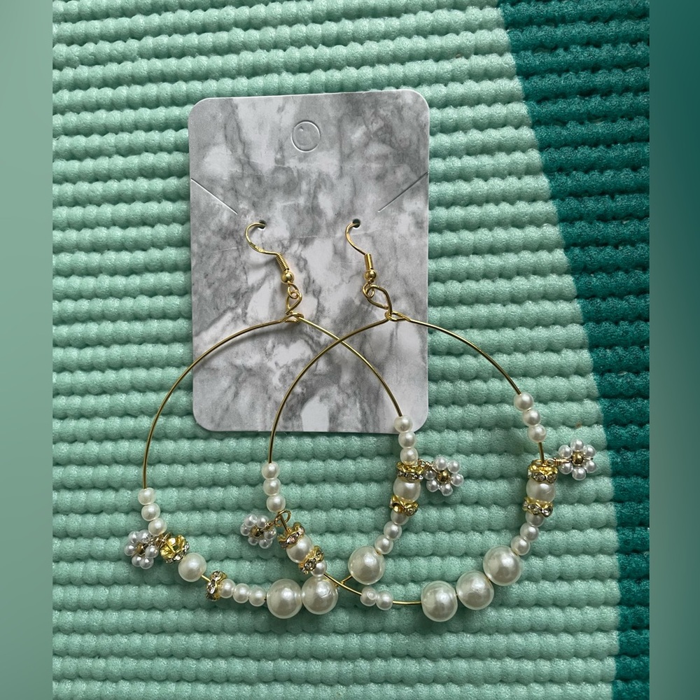 Faux Pearl Daisy Hoops